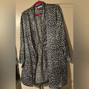 Barely worn express robe blue leopard print